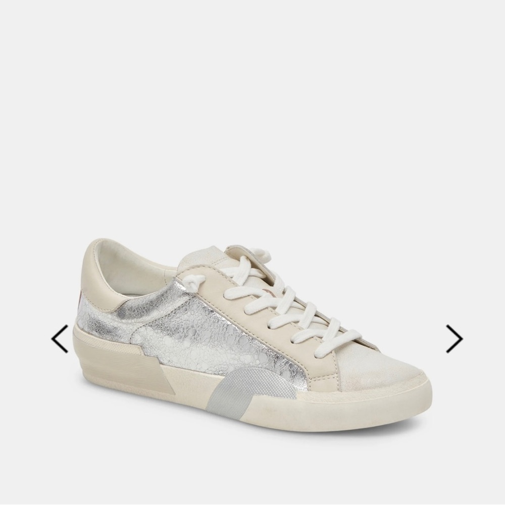 Dolce vita zina sneaker chrome distressed leather size 9